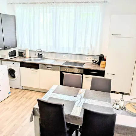 Kocka Na Prizemi Apartman