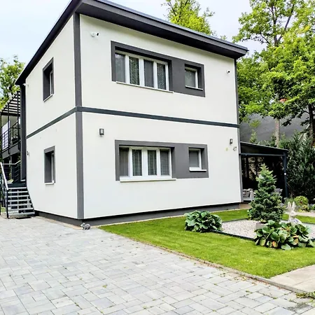 Apartman Kocka Na Prizemi *