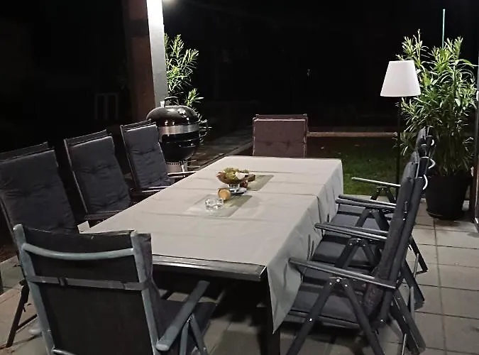 Kocka Na Prízemí Apartmán Sastin-Straze