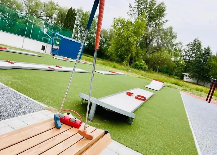 Kocka Na Prizemi Lejlighed Sastin-Straze