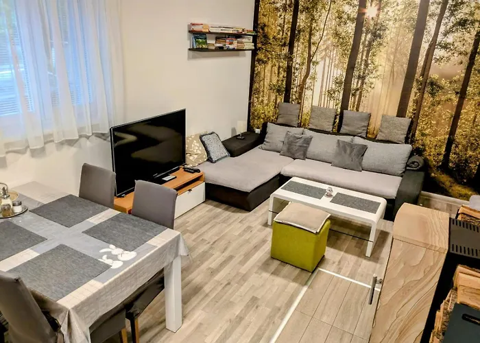 Lejlighed Kocka Na Prizemi Sastin-Straze